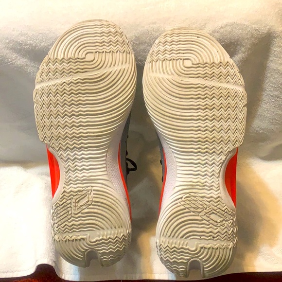 UA CURRY 7, 11.5 MENS, WHITE/BLACK - Picture 4 of 7